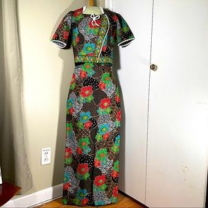 UNIQUE vintage asian skirt and blouse set